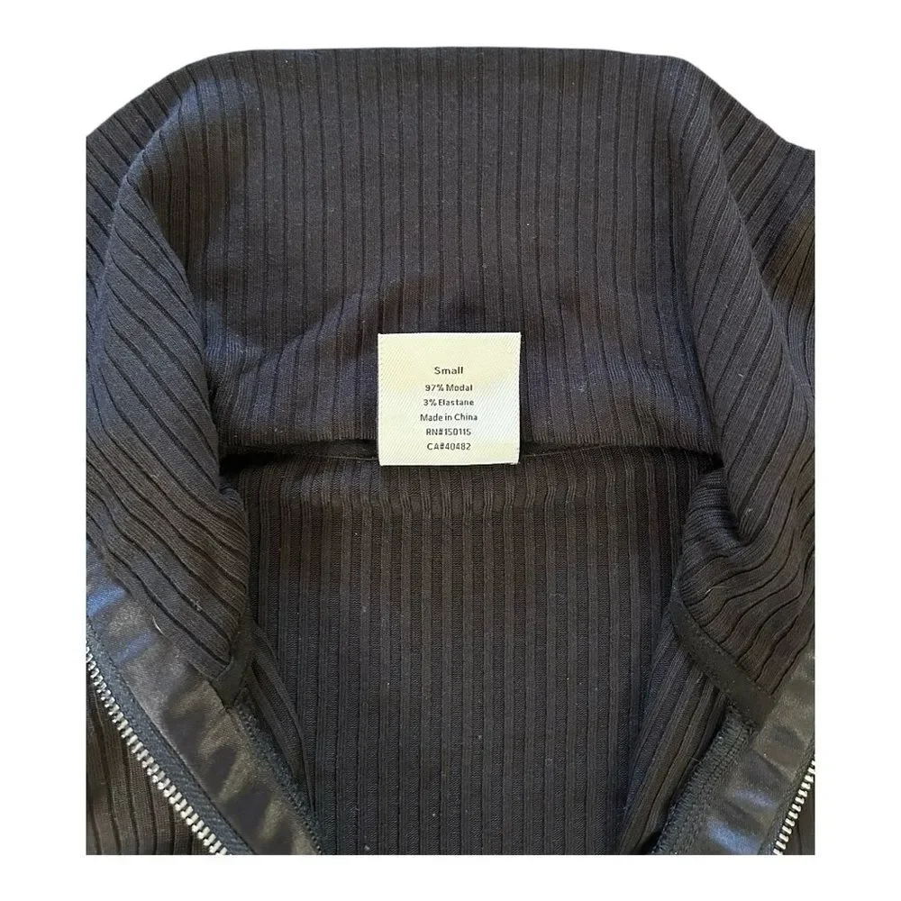 Varley Luella Fitted Half-Zip Pullover Size Small / Black Ribbed